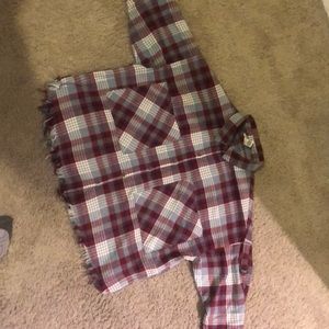 Burgundy plaid cropped shirt